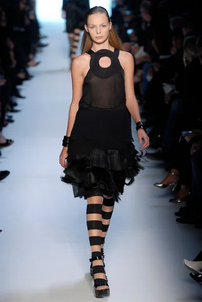 Look 45